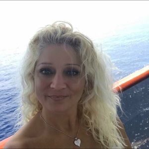 Meet your Posher, Rhonda